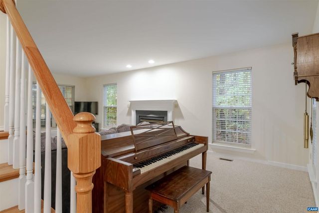 240 OAKMONT DR, Gordonsville, VA 22942