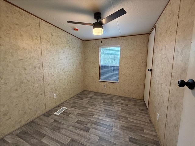 1003 Nunez Street, Kendleton, TX 77417