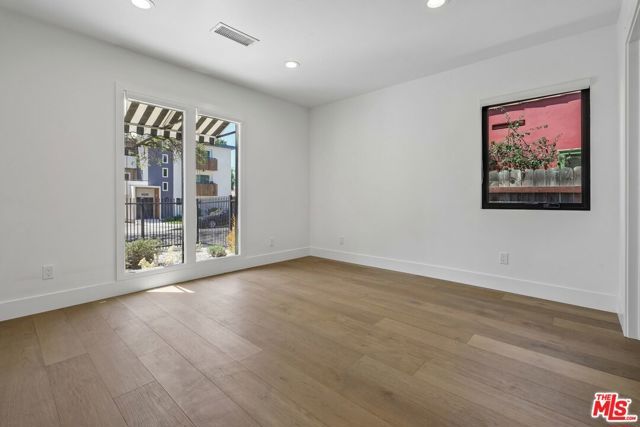 6521 Homewood Avenue, Los Angeles, CA 90028