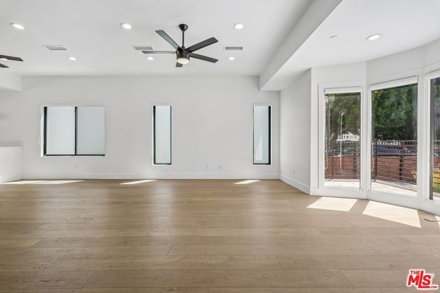 6521 Homewood Avenue, Los Angeles, CA 90028