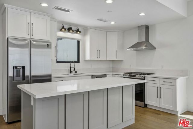 6521 Homewood Avenue, Los Angeles, CA 90028