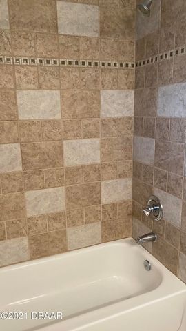 914 N Wild Olive Avenue Unit 910, Daytona Beach, FL 32118