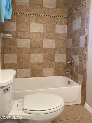 914 N Wild Olive Avenue Unit 910, Daytona Beach, FL 32118