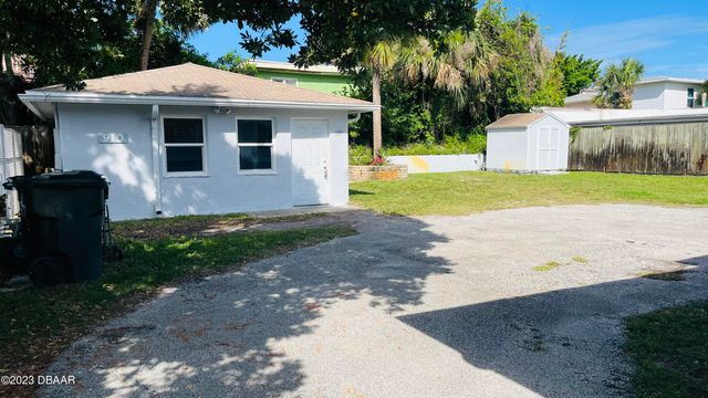 914 N Wild Olive Avenue Unit 910, Daytona Beach, FL 32118