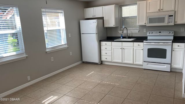 914 N Wild Olive Avenue Unit 910, Daytona Beach, FL 32118