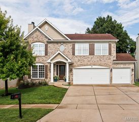 30 Heritage Pointe Circle, Unincorporated, MO 63026