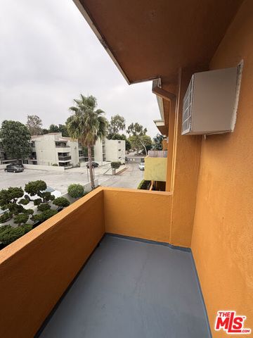 4550 Overland Avenue 223, Culver City, CA 90230