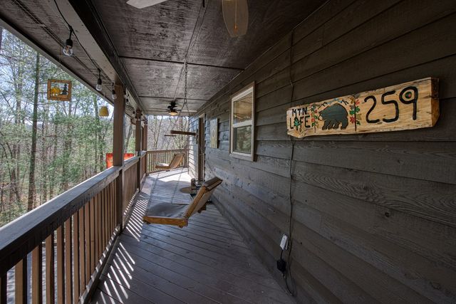 259 Degatide Drive, Murphy, NC 28906