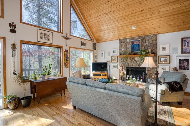 259 Degatide Drive, Murphy, NC 28906
