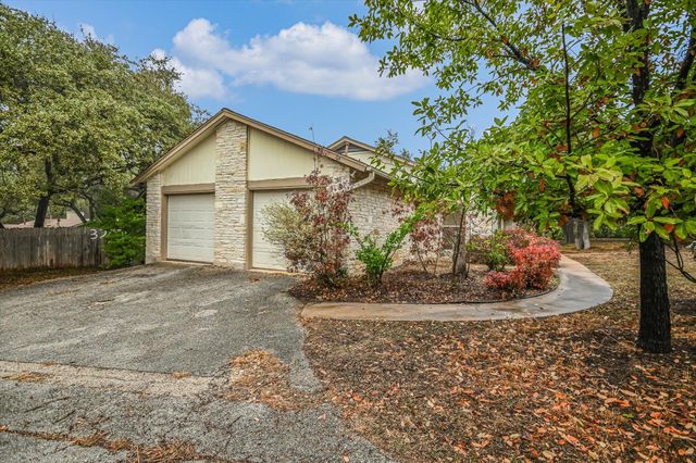 3207 Eanes CIR B, Austin, TX 78746