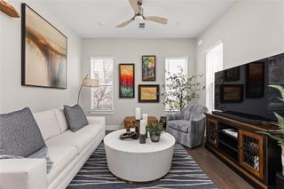 4325 Jackson Ave 2105, Austin, TX 78731