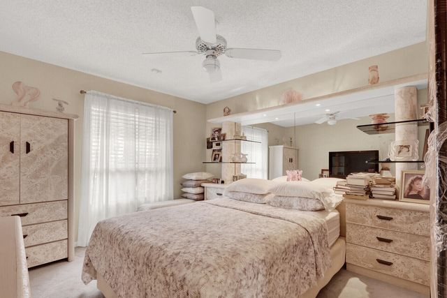 352 River Edge Road, Jupiter, FL 33477