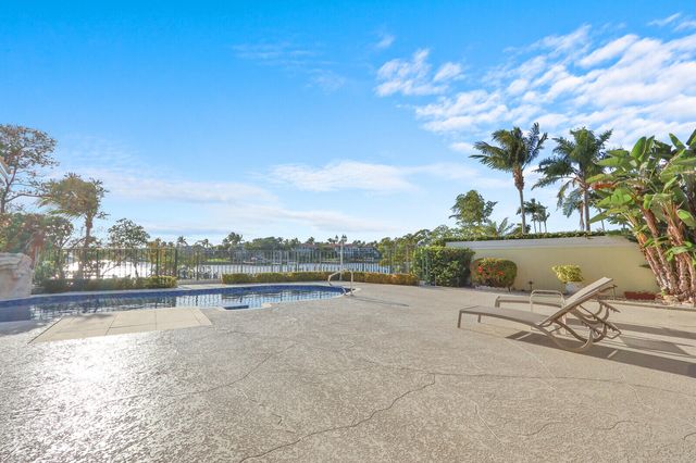 352 River Edge Road, Jupiter, FL 33477