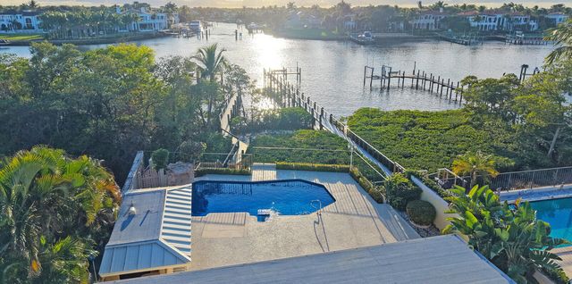 352 River Edge Road, Jupiter, FL 33477