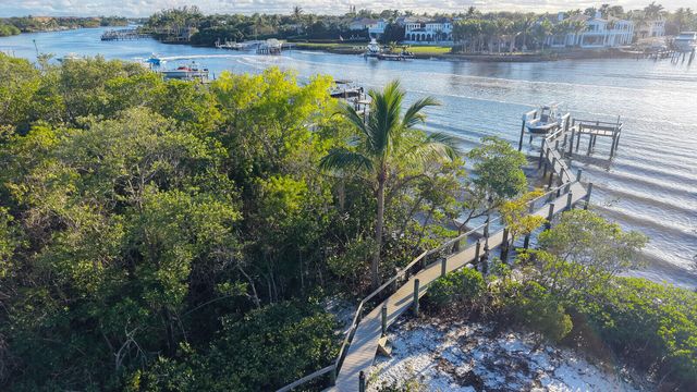352 River Edge Road, Jupiter, FL 33477