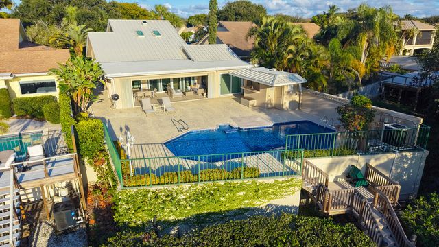 352 River Edge Road, Jupiter, FL 33477
