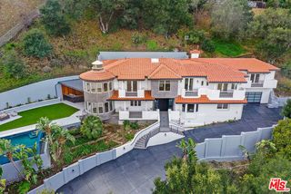 3373 Coldwater Canyon Avenue, Studio City, CA 91604