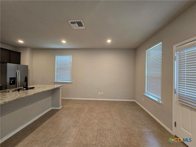 2565 Hiddenbrooke Trace, Seguin, TX 78155