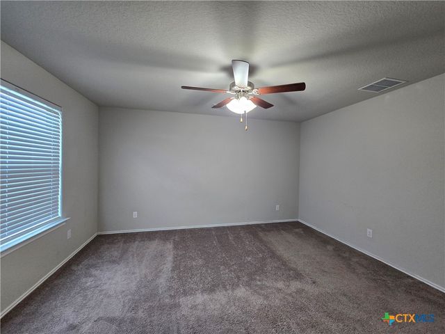 2565 Hiddenbrooke Trace, Seguin, TX 78155