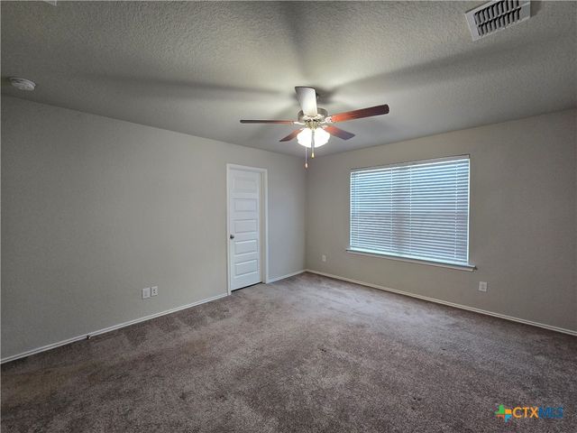 2565 Hiddenbrooke Trace, Seguin, TX 78155