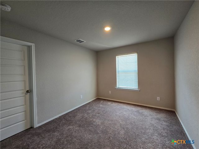 2565 Hiddenbrooke Trace, Seguin, TX 78155