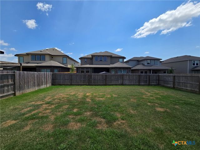 2565 Hiddenbrooke Trace, Seguin, TX 78155