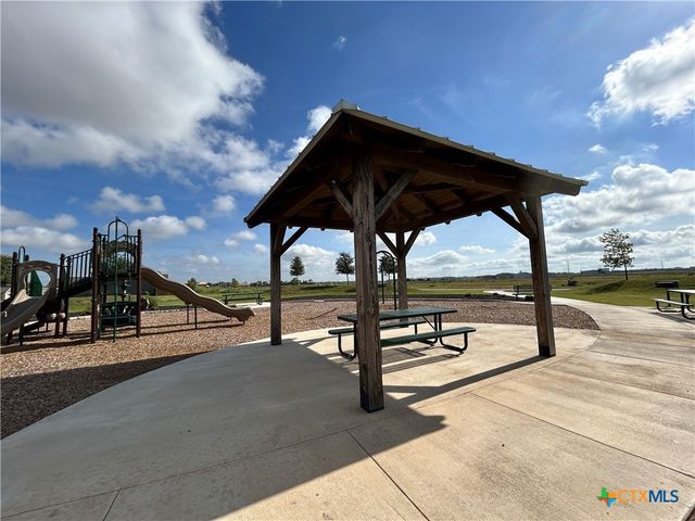 2565 Hiddenbrooke Trace, Seguin, TX 78155