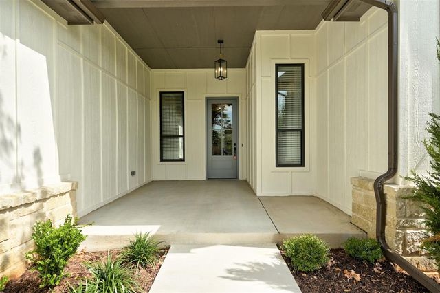 3349 Bourgogne Street, Edmond, OK 73034