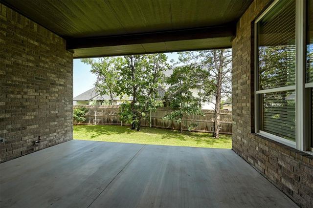 3349 Bourgogne Street, Edmond, OK 73034