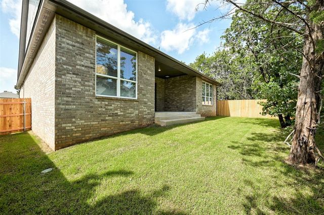 3349 Bourgogne Street, Edmond, OK 73034