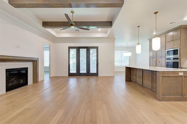 3349 Bourgogne Street, Edmond, OK 73034