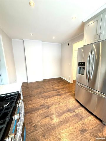 137 Ridge Road, North Arlington, NJ 07031