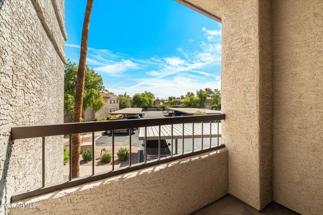 9450 N 95TH Street 209, Scottsdale, AZ 85258