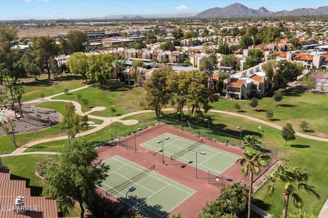 9450 N 95TH Street 209, Scottsdale, AZ 85258