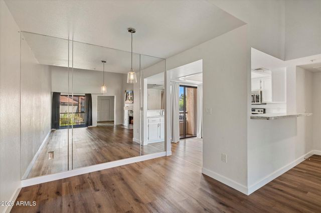 9450 N 95TH Street 209, Scottsdale, AZ 85258