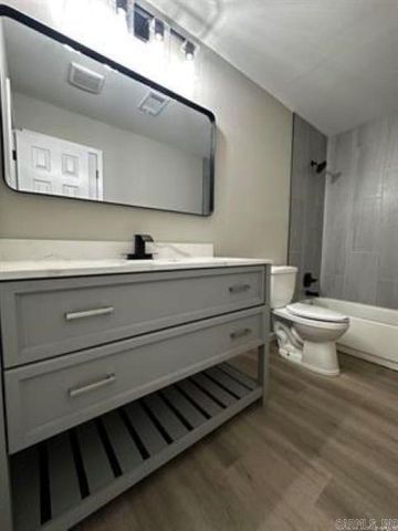 9701 Woodland Drive, Mabelvale, AR 72103