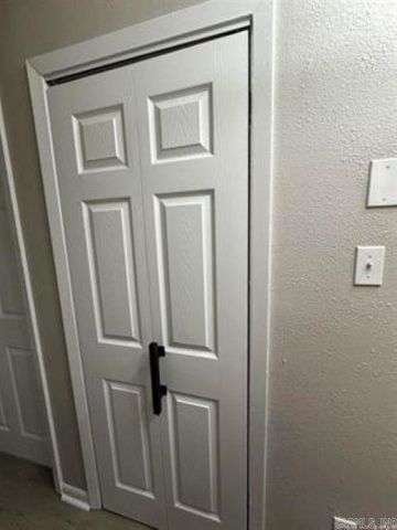 9701 Woodland Drive, Mabelvale, AR 72103