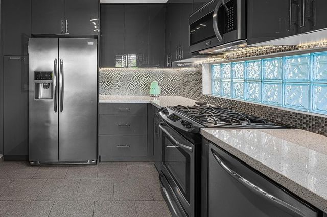 155 W Hermosa Place 5, Palm Springs, CA 92262