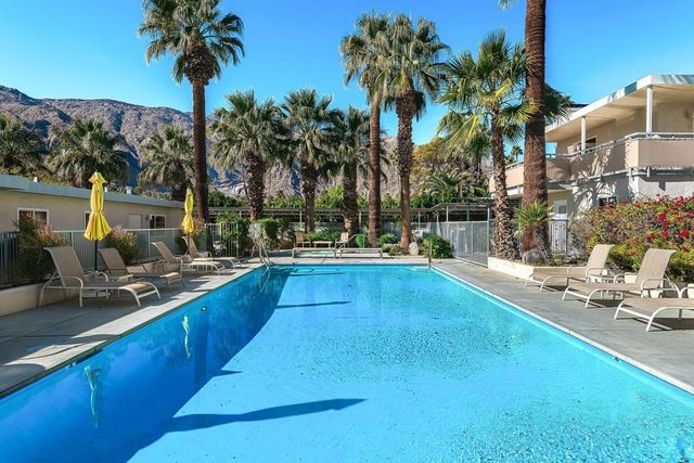 155 W Hermosa Place 5, Palm Springs, CA 92262