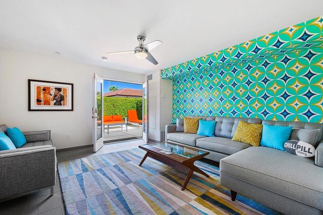 155 W Hermosa Place 5, Palm Springs, CA 92262