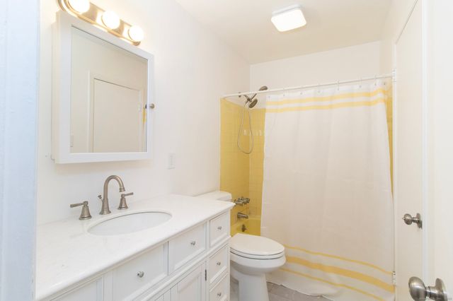 14 Windward Road, Norwalk, CT 06854