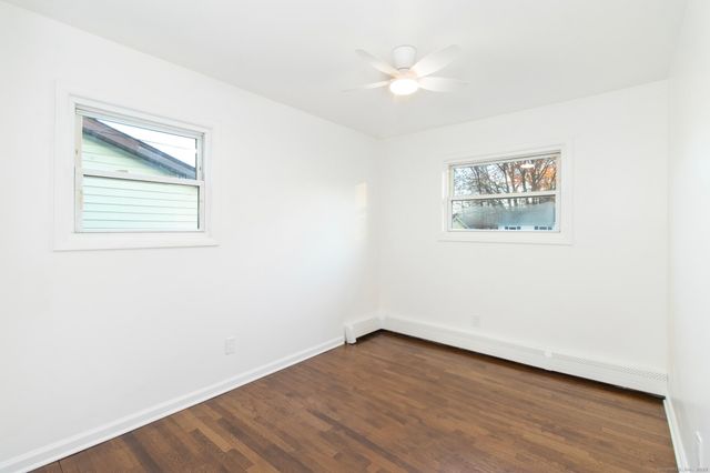 14 Windward Road, Norwalk, CT 06854