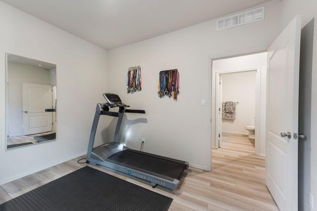 1616 Domino Drive SE, Albuquerque, NM 87123