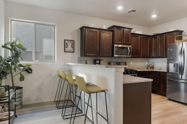 1616 Domino Drive SE, Albuquerque, NM 87123