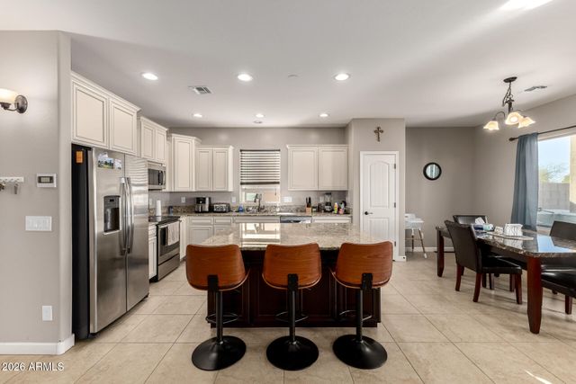 4970 E SUNSTONE Drive, San Tan Valley, AZ 85143