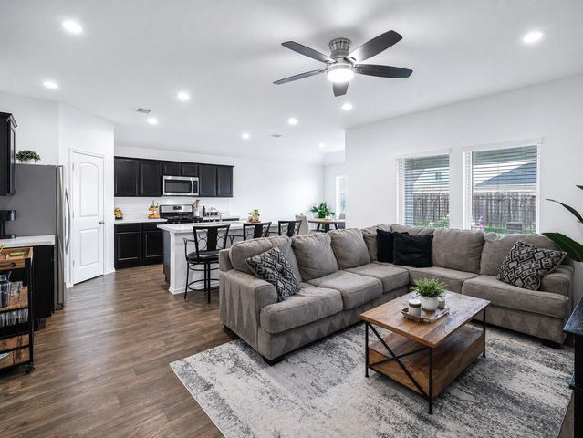 21314 Sleepy Willow Street, Katy, TX 77449