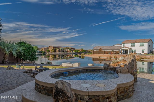 40558 W PARK HILL Drive, Maricopa, AZ 85138