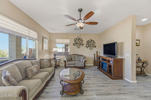 40558 W PARK HILL Drive, Maricopa, AZ 85138