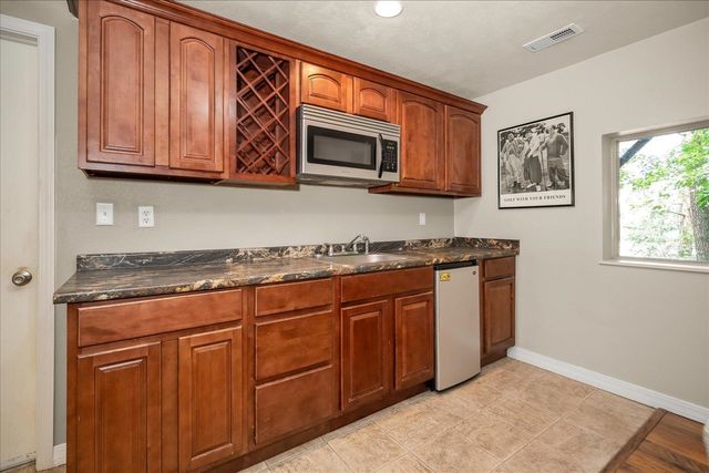 2107 E 16th Ave, Spokane, WA 99203