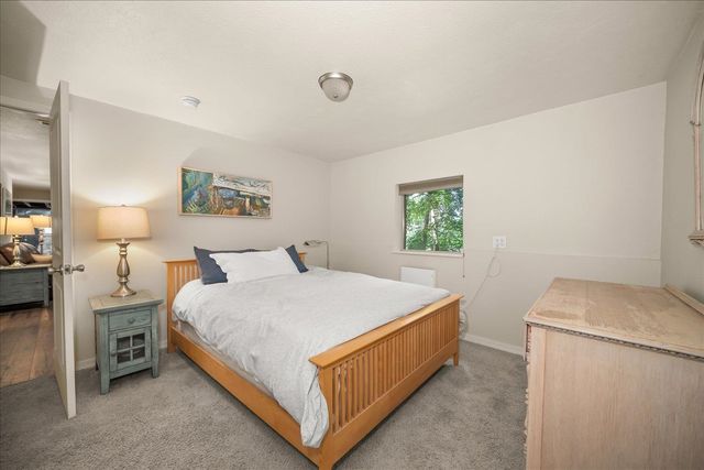 2107 E 16th Ave, Spokane, WA 99203